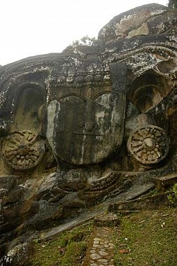 Unakoti