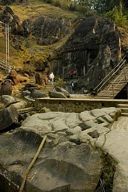Unakoti