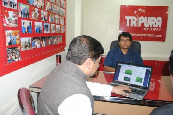 Tripura January 2015 , TIWN MD with dignitaries 