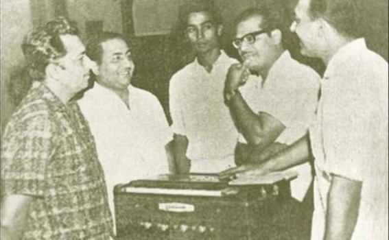 Kolkata's coffee house weeps for its balladeer