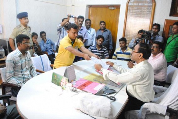 NSUI submits deputation to Director of TPSC