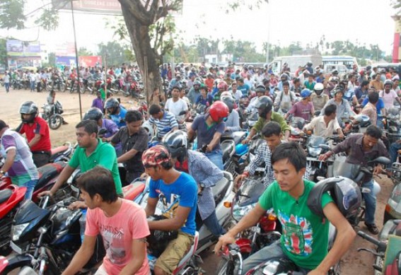 Fuel crisis likely to over tomorrow: State consuming 1 lakh liter petrol everyday