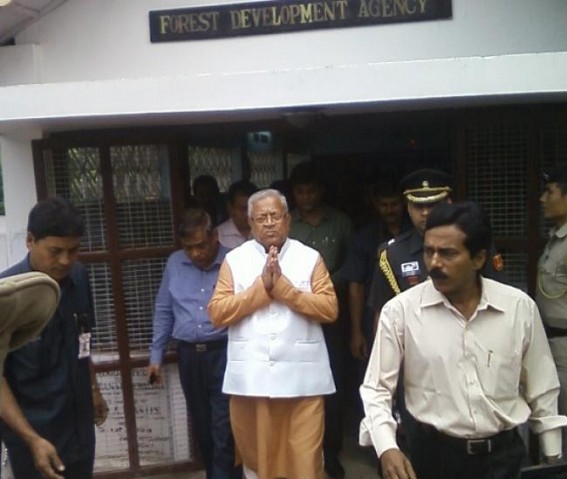 Centre having a good Government, welfare for people: Governor P.B.Acharya