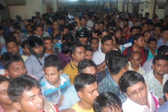 Manikâ€™s instruction to maintain top position in â€˜literacy rateâ€™ laughs at 6.5 lakh unemployed of state: crisis among youth prevails in Tripura