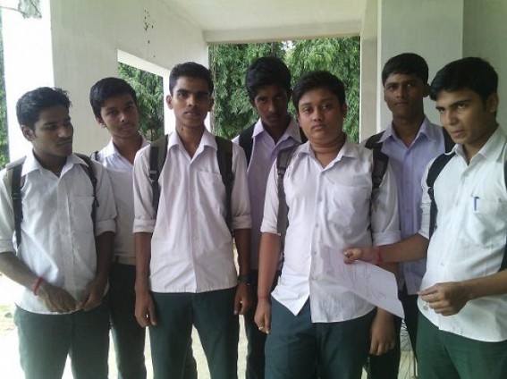 SFI placed deputation to school HM