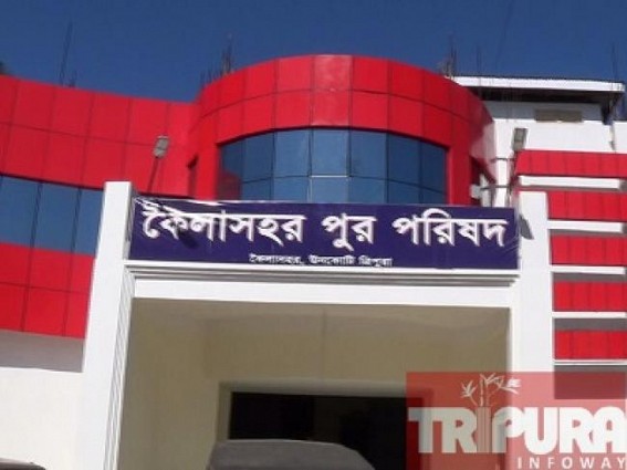 Massive Corruption: Poor quality material used in construction of Motor Stand