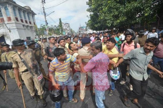 Fumed public beaten CITU cadre at Durgabari petrol pump during protest 