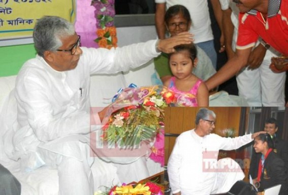 CMâ€™s left hand blessing erects controversy in  social programme