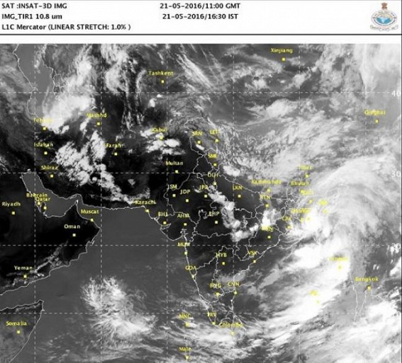 Deadly Cyclone Roanu results in incessant rain, major flooding in Tripura over past few days, 45.6MM rainfall recorded till morning 8.30AM: MET official talks to TIWN