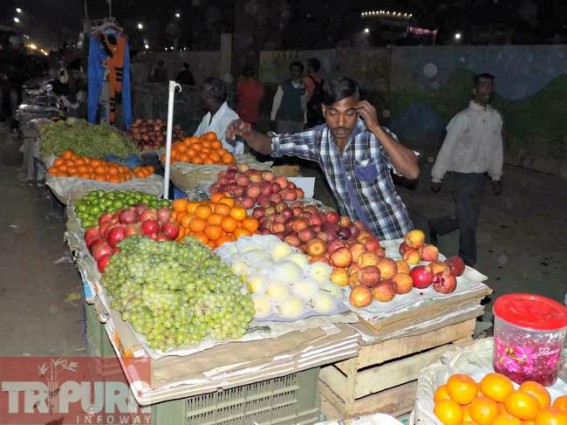Flyover construction: Footpaths in front of the Battala market are bulldozed 