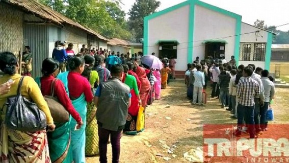 Locals urged for more ticket counters in Srinagar border haat