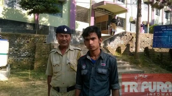 25-year old man of Bangladesh found in State without passport : sent to 1-day JC 