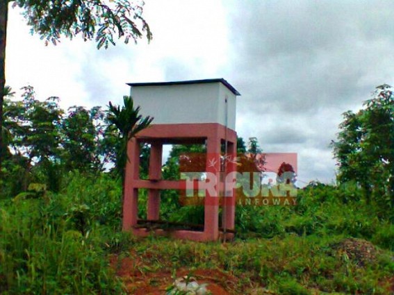 Water crisis hits ADC areas in South Dist : Water tank at  Chotta Sakbari remains non-functional