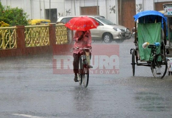 So called hyped SMART CITY inundated with rain water, heavy rain lashes Agartala city on Saturday morning, people complain about poor drainage system in the city