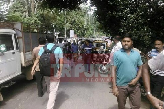 Fatikroy local people blocked road