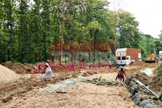 50 metre one way road from Khasiapunji is yet to be recovered,  NH8 (44) limping back to normalcy, ABCI construction company CE claims that 50 metre road to be repaired in next two days, black carpeting to begin soon