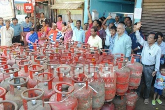 Slums to get PNG connection: TNGCL assures to provide extra 5000 PNG connection to the slums by this year 