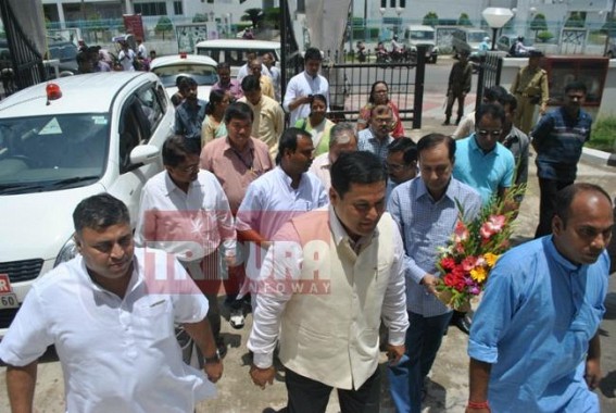 Assam opts for a tribal CM replacing â€˜elite CM Gogoiâ€™ : can Tripura replace corrupt, â€˜eliteâ€™ CM in 2018 assembly poll ? 22 yrs of CPI-M rule caused massive unemployment, rampant poverty, endless corruption