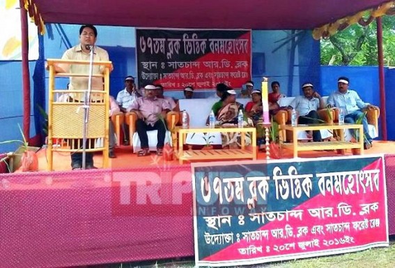 67 block level  Vanamohatsav observed at Satchand 