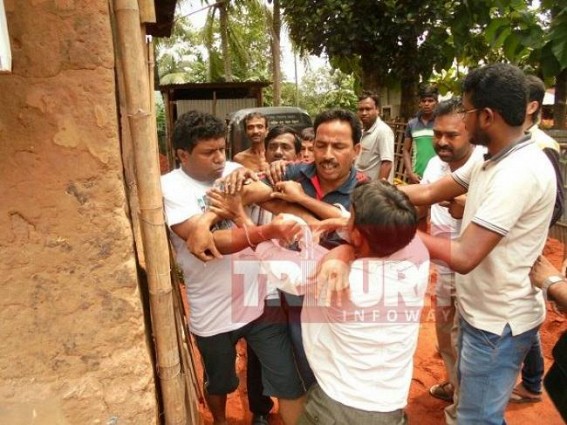 Family demolished 1988's Rajib Gandhi's idol : fights erupted among neighbors
