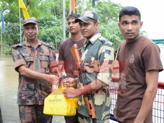 Ahead of Bharatâ€™s 71st Independence Day, BSF/ BGB exchange sweets 