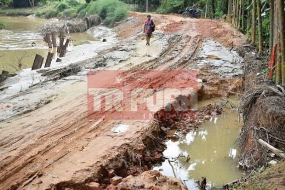 Pathetic condition hits Baldakhal transport 