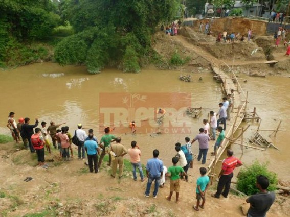 Woman drowns in Howrah river 