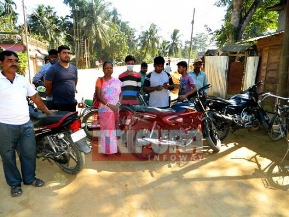 Baldakhal-Chandrapur local route disturbed by heavy loaded trucks, locals protest