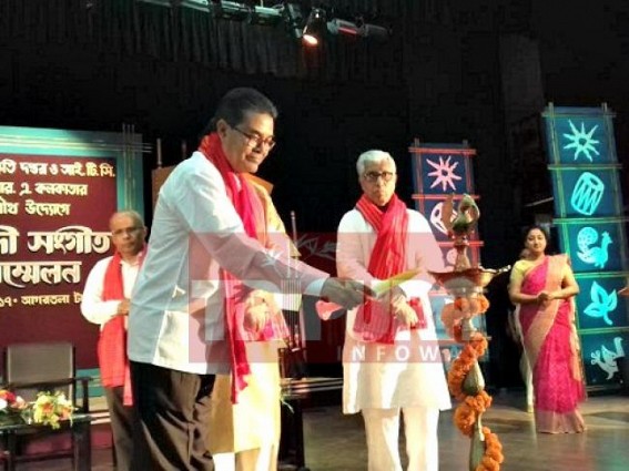 'Modern songs are all waywardness & crazy' : Tripura CM