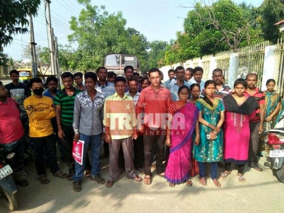 Bhanu, Aghore both fail to assure about regularization : Agriculture Dept staffs meet Chief Minister  
