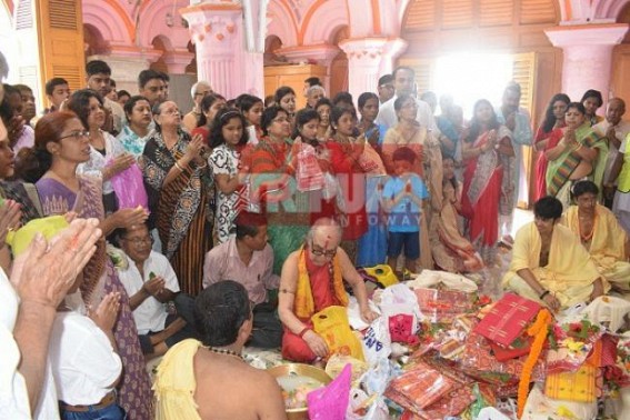 Durga Puja spirit soars on Maha Saptami across Northeast Tripura 
