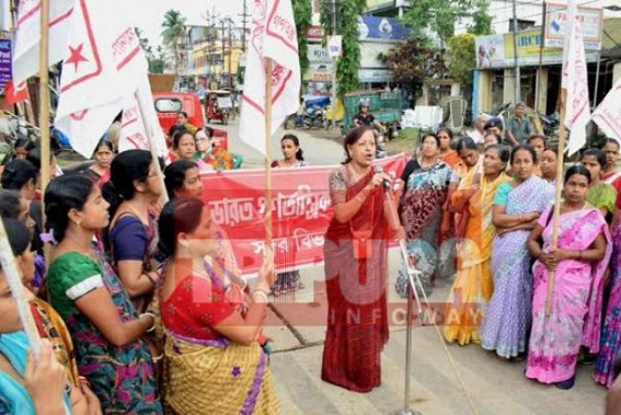 Left front's â€˜Nari Samitiâ€™ yet silent  after 2 rapes in last 48 hours
