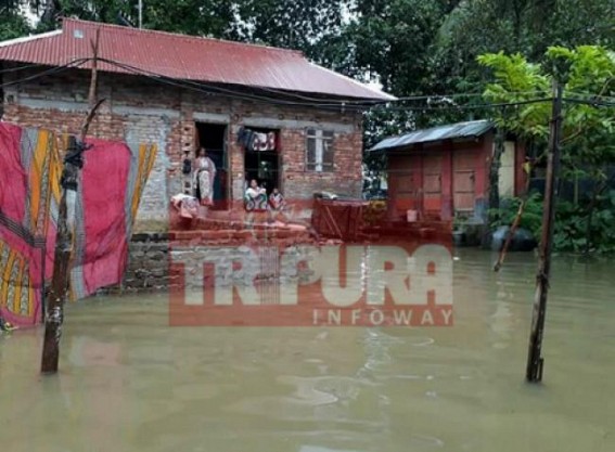 Mass suffering in monsoon due to Udaipur Municipal Corporationâ€™s negligence 