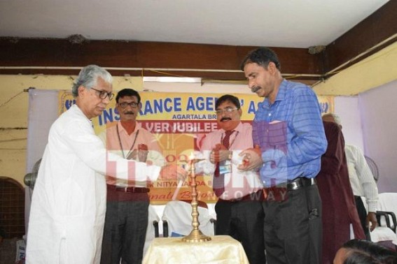 LIC agents celebrates Silver Jubilee