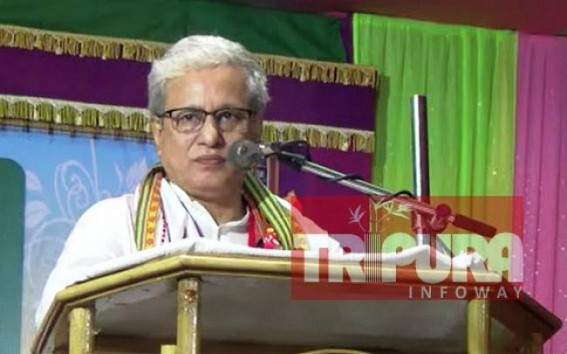 â€˜Internet gives us Data, books give knowledgeâ€™ : Deputy CM