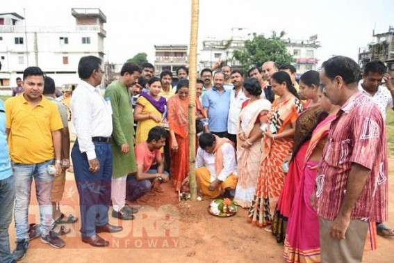 Netaji Club to prepare Durga Puja pandal in 'Baahubali-2' model