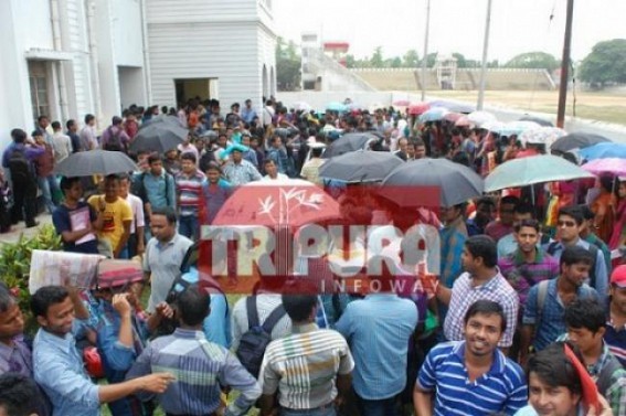 Resentment hits Tripura Unemployed youths over the ongoing confusion about recruitment process's cancellation by BJP's 'baby govt' 