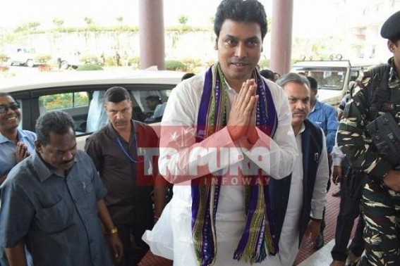 Heavy competitions going on among Additional Chief Secretaries to make CM 'happy' 