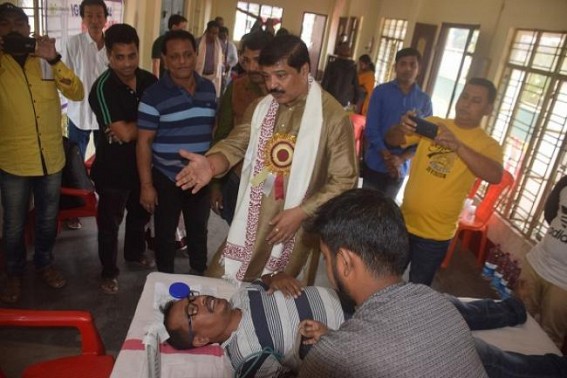 Health Minister encourages voluntary blood donors  