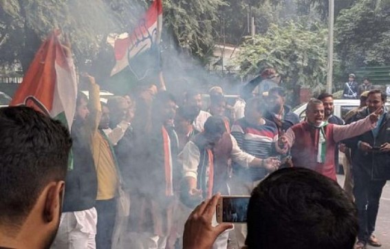 Congress leads in three BJP-ruled states, TRS in Telangana 