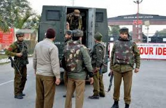 CRPF officer among 3 injured in J&K gunfight