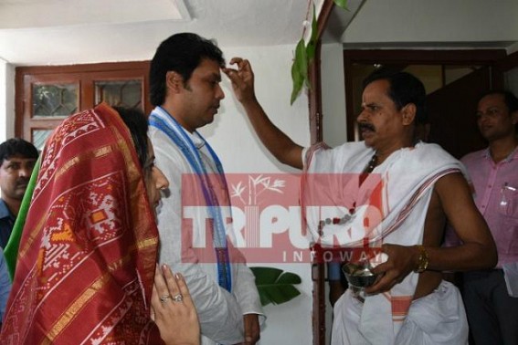 Tripura CM claims ownself a â€˜Nation-loverâ€™, critics as â€˜Narrow mindedâ€™