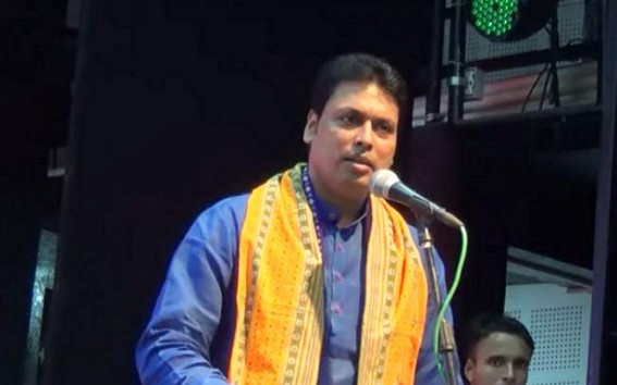 â€˜I donâ€™t want to be gheraoed by chamchasâ€™, says CM