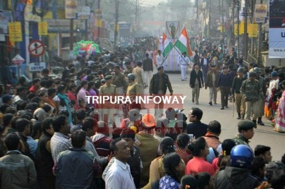 Agartala's Netaji Subhas Vedyaniketan students celebrate Netaji Jayanti, colourful rally draws mass attention 