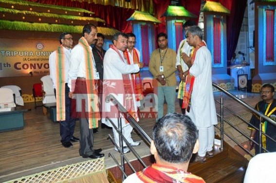 Education Minister hits VC Anjan Ghoshâ€™s corrupt coterie after Convocation 