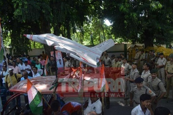 Congress fumes as Govt cuts power connectivity in Congressâ€™s rally
