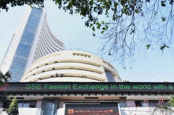 Sensex, Nifty open in green