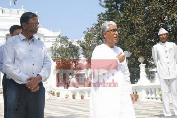 Manik Sarkar mocks at â€˜missed call jobâ€™ promise of BJP