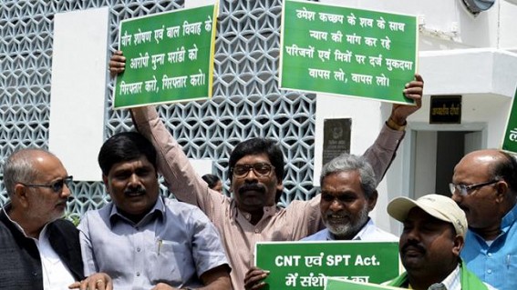 Opposition parties disrupt Jharkhand Assembly proceedings