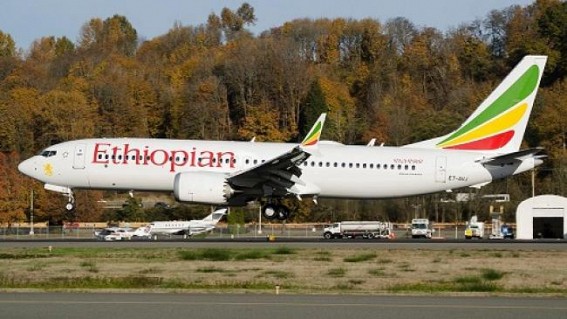 Boeing cuts 737 production after Max crashes